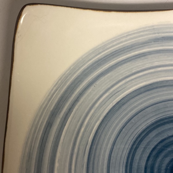 Euro Ceramics Inc Square Dinner Plates Set of Two 10.5”D - Picture 4 of 17